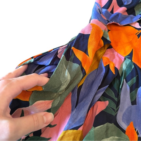 Petal & Pup LeLe Halter Wide Leg Jumpsuit Tropical Print Size Large EUC - Picture 9 of 13